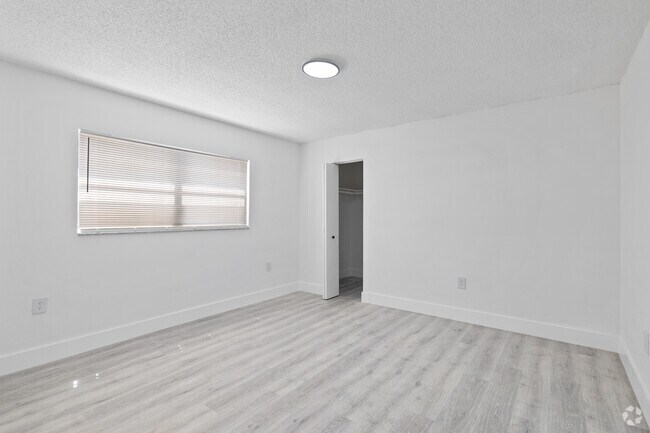 2 HABITACIONES, 2 BA, 89 METROS CUADRADOS/932 PIES CUADRADOS - Dormitorio - Allaire on 41st