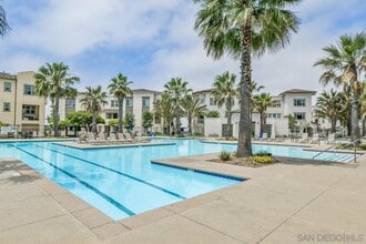 Building Photo - 5212 Beachfront Cove