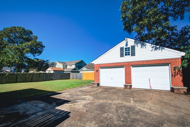 Building Photo - Ahoy Acres, Western Branch, Chesapeake