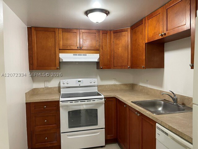 Foto del edificio - 420 SW 12th St