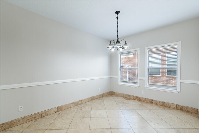 Foto del edificio - 15423 Day Trip Trail