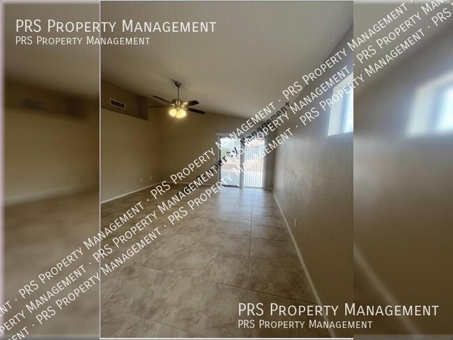 Building Photo - 1737 E Palo Verde St