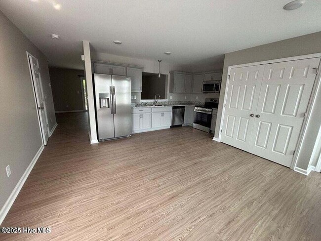 Building Photo - 1234A Masters Ln