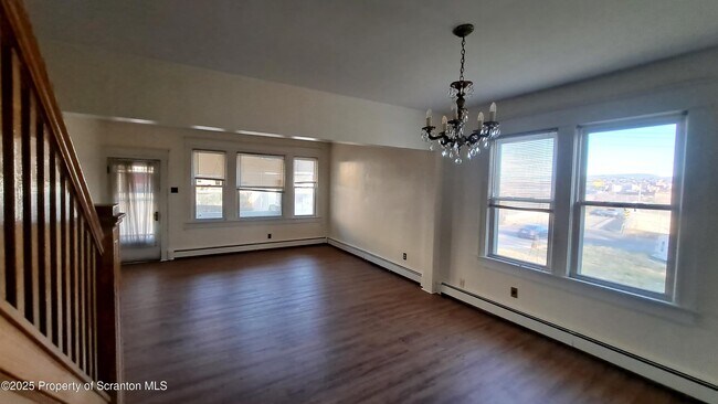 Foto del edificio - 907 W Linden St