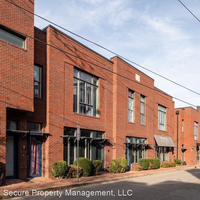 Building Photo - 2 br, 1 bath House - 500 Madison St #106