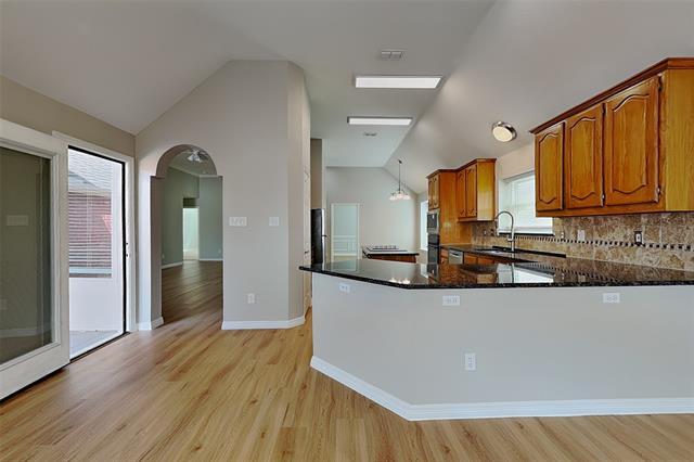 Building Photo - 1527 Jeanette Way
