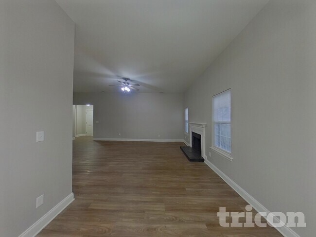 Foto del edificio - 1725 Josie St