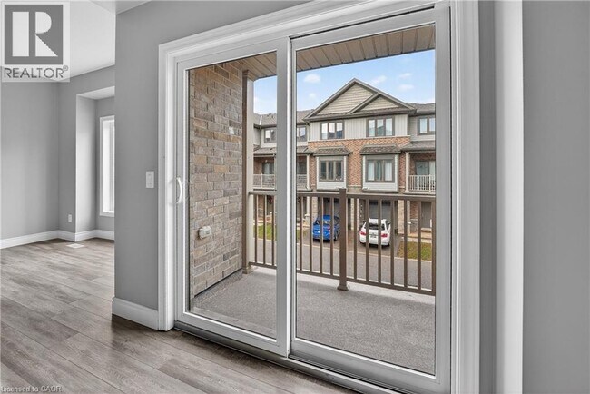 Building Photo - 77 Diana Ave