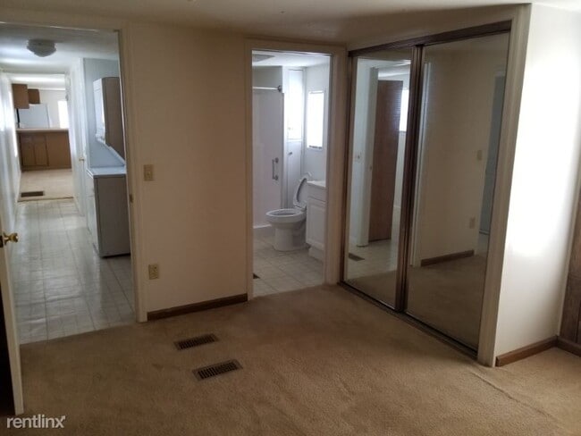 Building Photo - 2 br, 1 bath House - 41 Thickette Rd NE