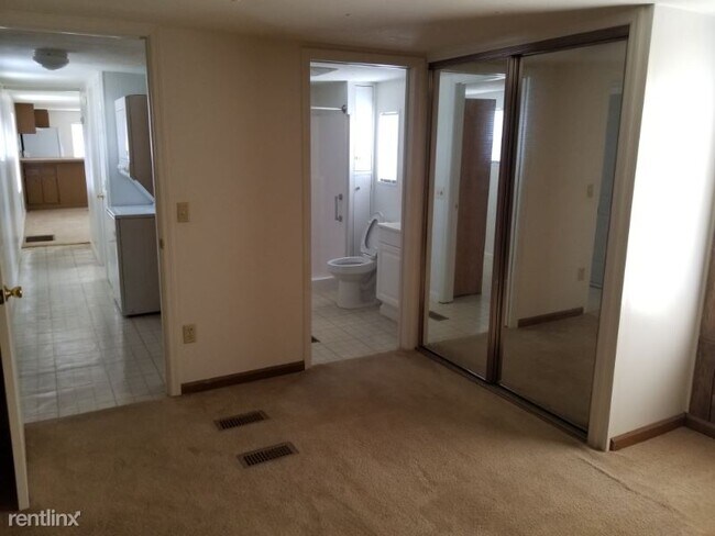 Foto del edificio - 2 br, 1 bath House - 41 Thickette Rd NE