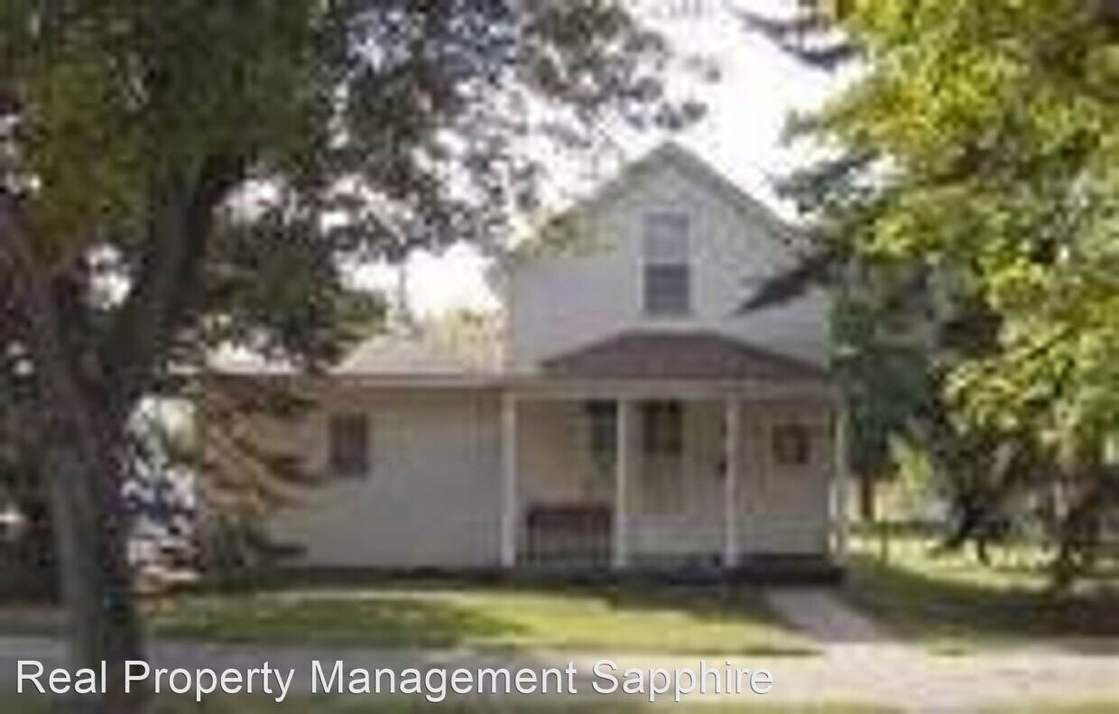 3 br, 2 bath House 739 West Main ST House Rental in Hamilton, MT
