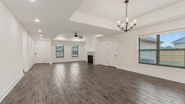 Building Photo - 52 Watson Ln