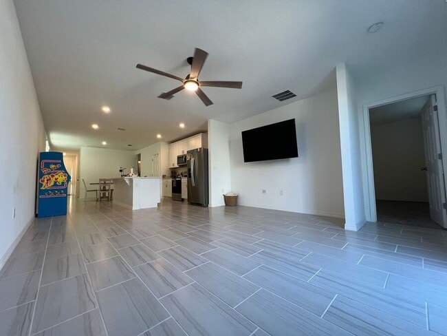 Foto del edificio - 4439 Rapallo Ave