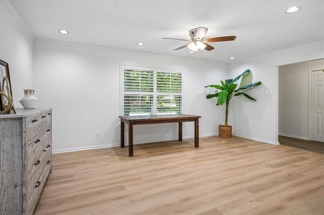 Building Photo - 11070 Delford Cir
