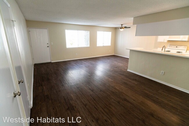 Foto del edificio - 25016 Walnut St
