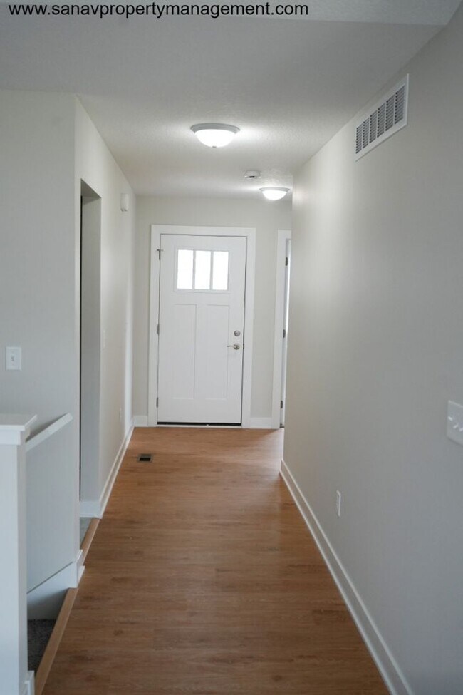 Foto del edificio - Family-Friendly Ranch Home with 3 Car Gara...