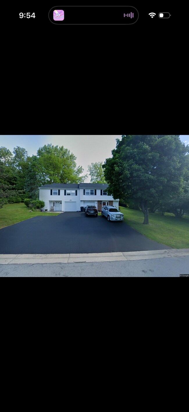 Foto del edificio - 190 Willow Pond Way