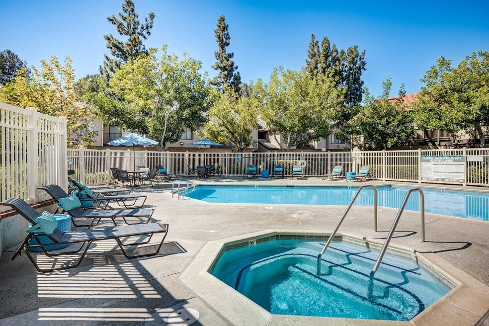 Mosaic Apartment Homes