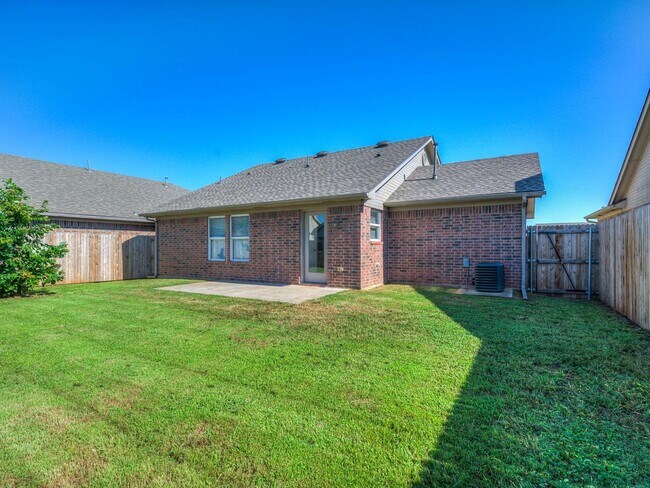 Foto del edificio - Cozy 2 bed 2 bath in Norman
