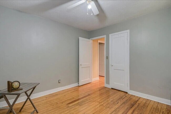 Foto del edificio - Charming North Augusta Living on a Spacious 1-Acre Lot!