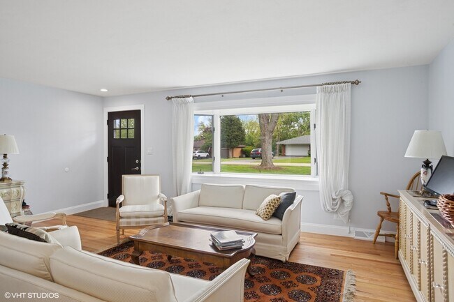 Foto del edificio - 2050 Beechnut Rd