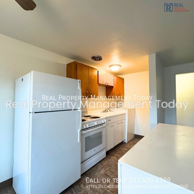 Foto del edificio - Remodeled 1 bed and 1 bath Unit in Tacoma!