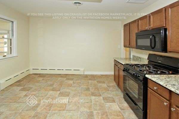 Foto del edificio - 1407 Highland Ave