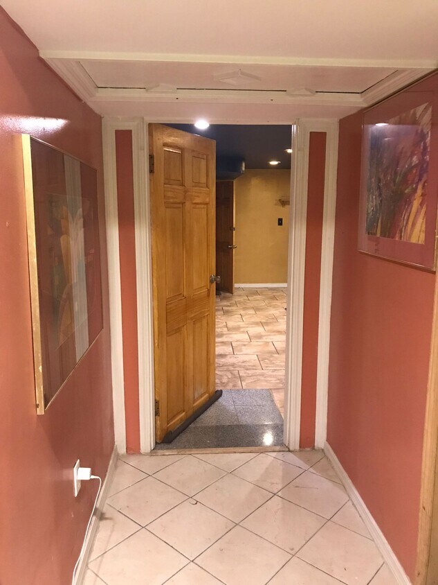 Door to living room - 175 Hamilton St