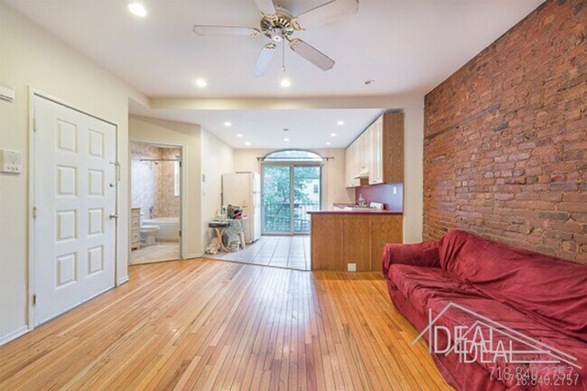 Foto del edificio - 355 9th St