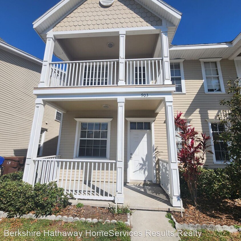 3 br, 2.5 bath House 903 Sumner St House Rental in Kissimmee, FL