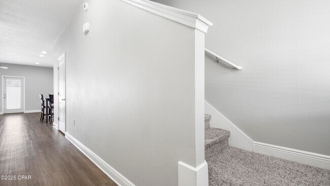 Foto del edificio - 7456 Shadow Lake Dr