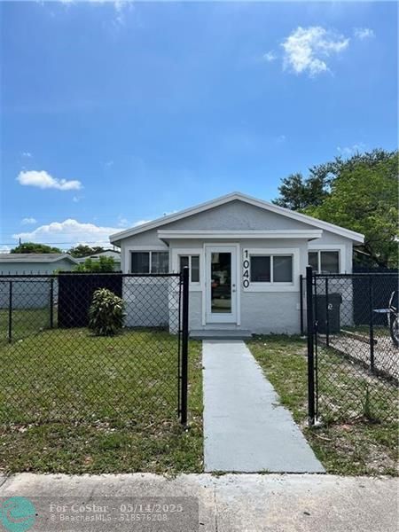 Foto principal - 1040 NW 2nd Ave