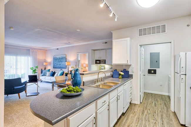 Building Photo - Eastland Trails Apartments