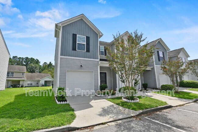 Building Photo - 526 Truman Dr