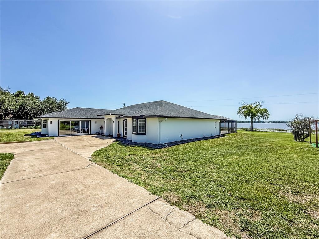 Foto principal - 12830 Florida Ave
