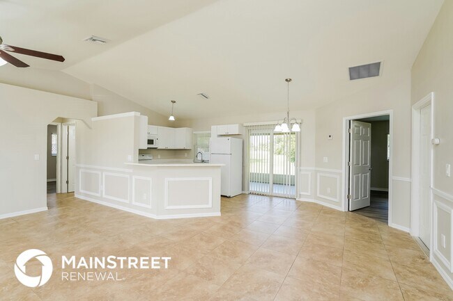 Foto del edificio - 820 SW 11th Ct