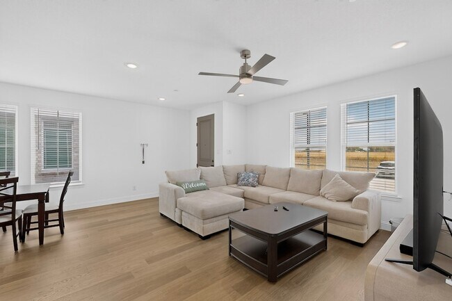 Foto del edificio - 1032 Bristleleaf Wy