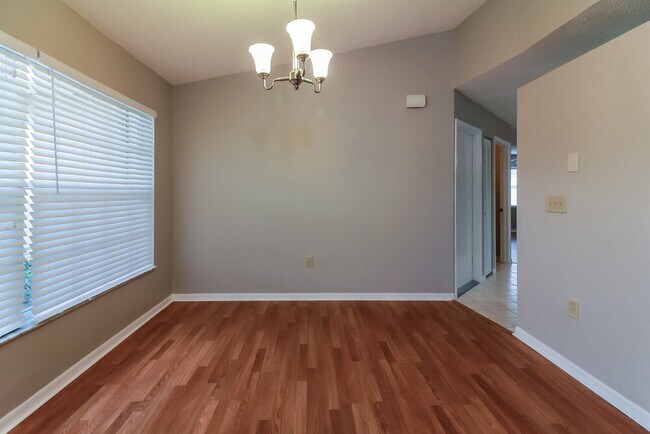 Building Photo - 4210 NW 53rd Ct