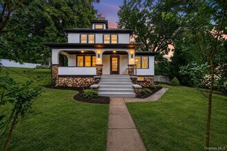 Building Photo - 16 Maple Ave