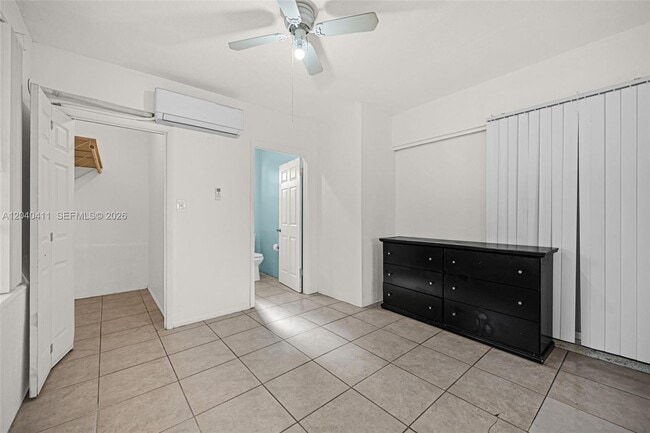 Building Photo - 5069 NW 41st Ct