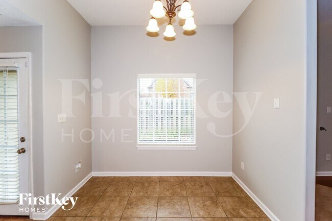 Building Photo - 7436 Appling Rain Dr
