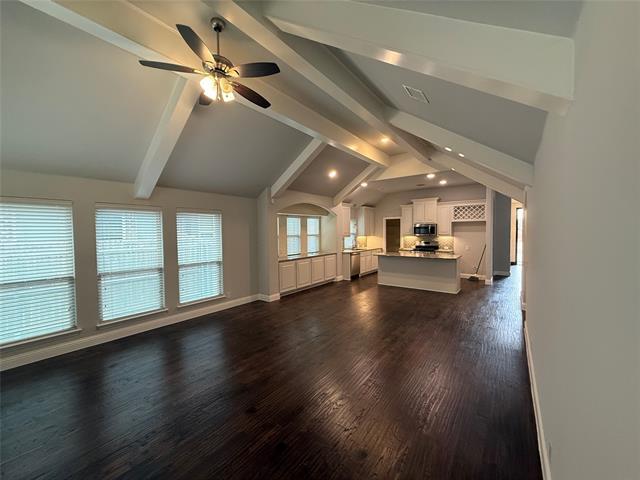 Foto del edificio - 1521 Yellowthroat Dr