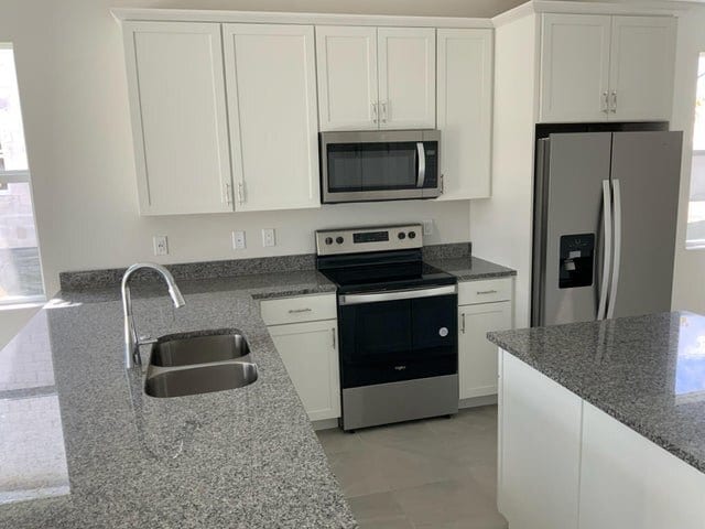 Photo - 16340 Oakview Dr (Westlake, FL)