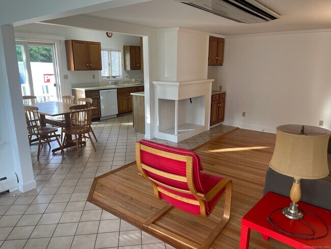 Foto del edificio - 55 Overshore Dr W