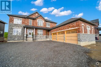 Building Photo - 81 Golden Mdws Dr