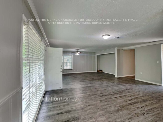 Foto del edificio - 3820 Norton Dr