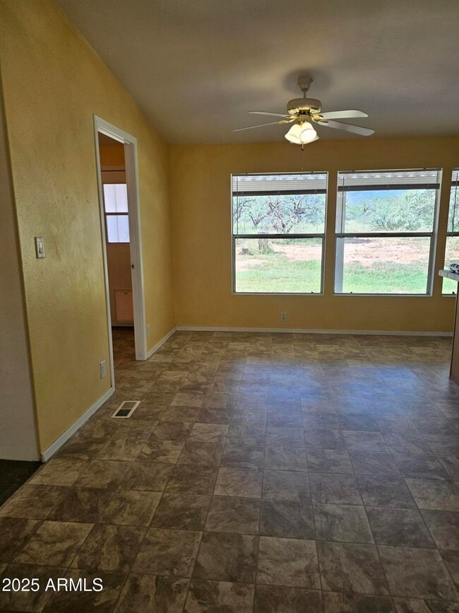 Building Photo - 4424 S Santa Lucia Ave