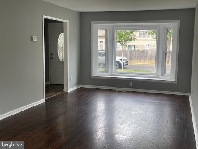 Foto del edificio - 1912 Arrowood Dr