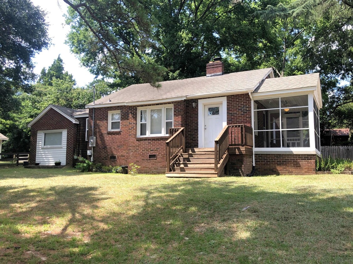 Foto principal - 2808 Virginia Ave