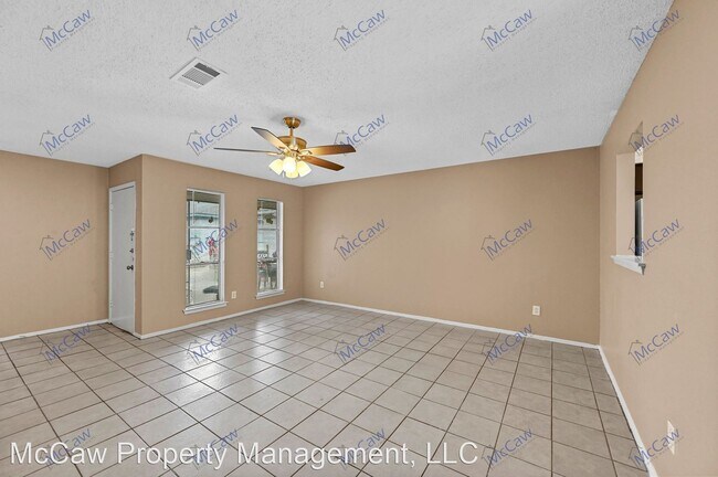 Foto del edificio - 2 br, 1 bath House - 1004 Roky Ct.